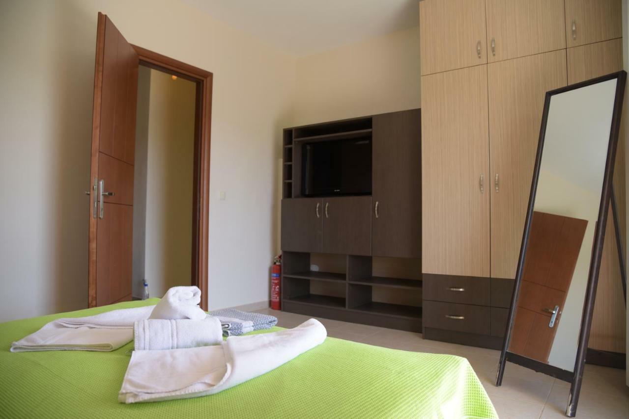 Elia Village Katomerion Екстер'єр фото